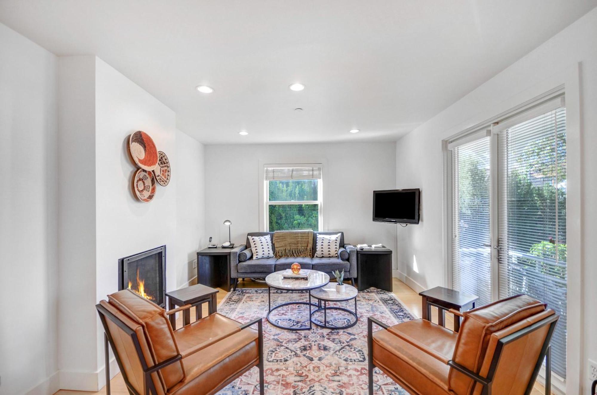 Auberge Sonoma North Suite - Includes Wine Tasting Passport Bagian luar foto